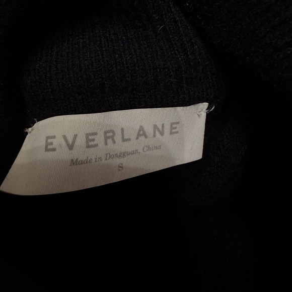 Dark Navy Blue Cashmere Turtleneck - Picture 3 of 4